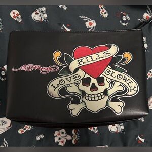 Large Ed Hardy Black Toiletry Bag w/ Red Heart & Cream Skull Graphic makeup bag
